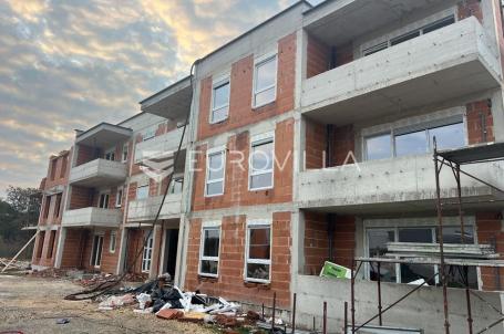 Istra, Medulin stan na drugom katu 800m od mora