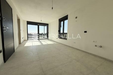 Istra, Banjole, trosobni osunčani stan u novogradnji s pogledom na more, 63.09 m², top lokacija