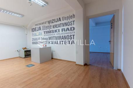 Požega, Mesnička, moderni poslovni uredi 180 m²