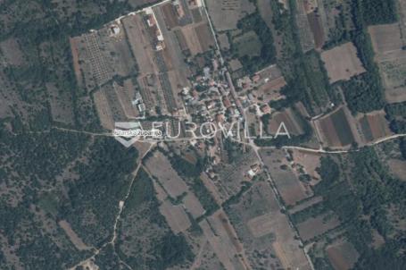 Istra, Smoljanci, građevinsko zemljište 707 m² mirna lokacija