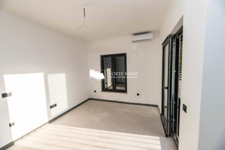 Property in Montenegro, Herceg Novi, Kumbor