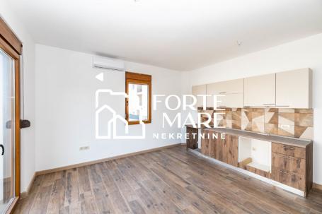Property in Montenegro, Herceg Novi, Kumbor