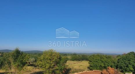 Građevinski teren sa djelomičnim pogledom na more, Svetvinčenat, ekskluziva 360 Istria