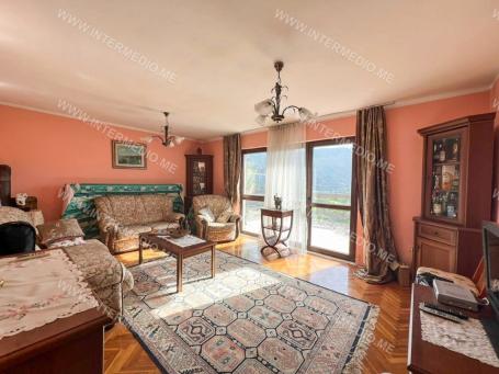 Prodaja, kuća, 150m2, Drenovik, Herceg Novi