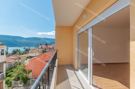 Prodaja, jednosoban stan, 47m2, Topla, Herceg Novi