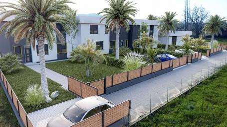 Novi Dvospratni Taunhaus sa Velikim Dvorištem i Pogledom na Planine u Polju, Bar