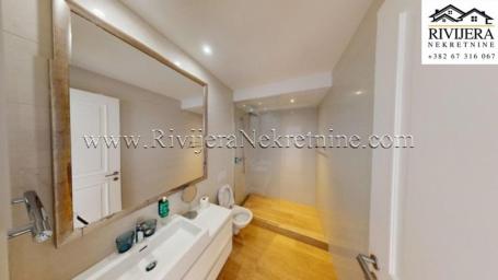 Studio-Apartment zum Verkauf in einem Luxuskomplex in Tivat
