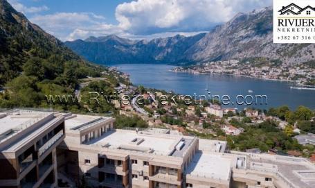 Na prodaju jednosoban stan Skaljari Kotor