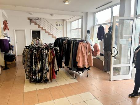 Niš Crveni Krst 1,200 € Commerce Location