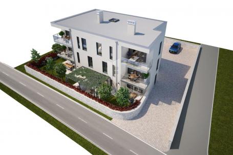 Umag, okolica novi stan 80 m2 u maloj zgradi na prvom katu