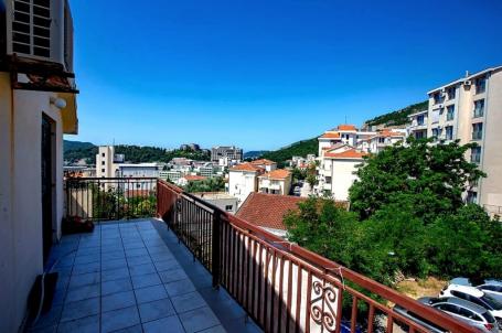 Autentična Crna Gora: Skriveni dragulj sa ogromnim potencijalom, 250m od mora