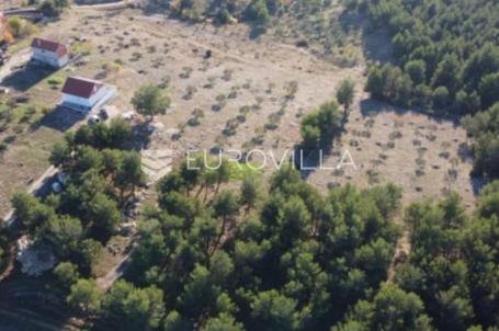 Skradin, Piramatovci, građevinsko zemljište, 3000 m²