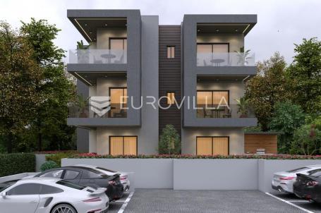 Istra, Premantura, luksuzni i komforni trosobni stan 2. kat, 67 m², 500 od mora