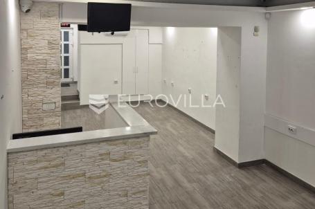 Osijek, Centar, lijepo uređen poslovni prostor 54 m², odlična lokacija