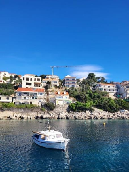 Jednosoban stan s otvorenim pogledom, Korčula