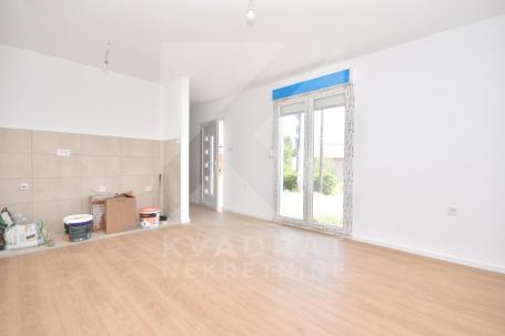 Izdavanje, Kuća, Podgorica, Ibričevina, 52m2