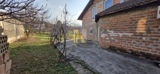 PRODAJA PORODIČNE KUĆE U BUKOVCU
