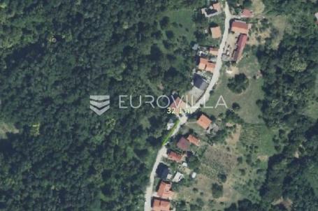 Zagreb, Bizek, zemljište 1630 m² unutar stambene zone 5202 m² unutar zelene zone