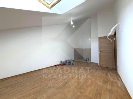 Prodaja, Jednosoban stan, Podgorica, Stari Aerodrom, 53m2