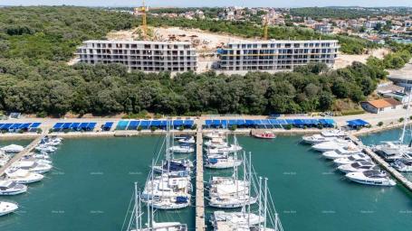 Stan Prodaja modernih stanova u ekskluzivnoj zgradi sa pogledom na Marinu, Pula!