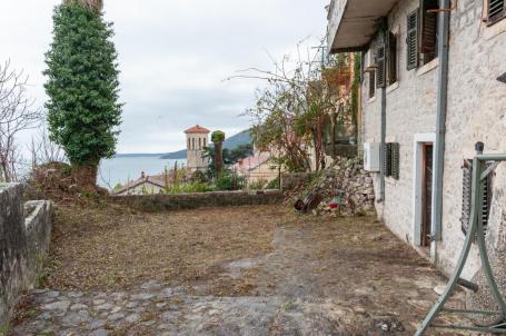 Commercial Space in Herceg Novi Old Town – Investment Opportunity