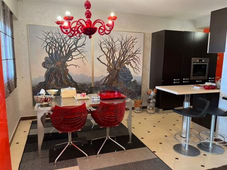 Spacious two bedroom apartment with sea view, Przno