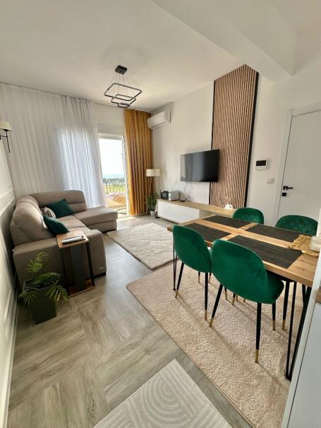Modern apartment by the sea in Ilino – only 300 m to the beach