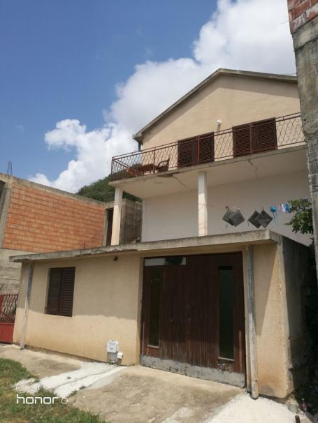 Three-storey legal house with sea views in Shushani, Bar