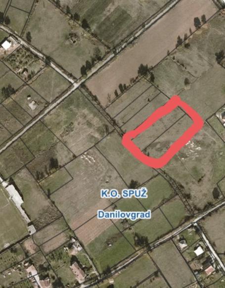 Land plots in Podgorica, Spuz
