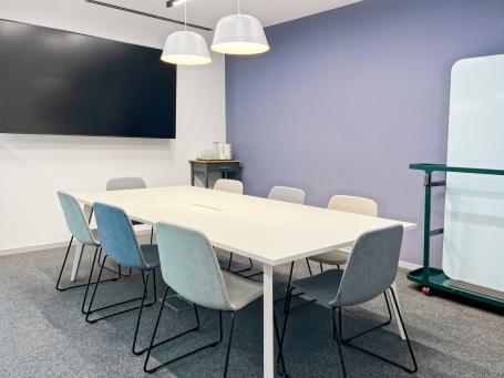 Serviced office space for 10 employees in Regus Business Tower Montenegro