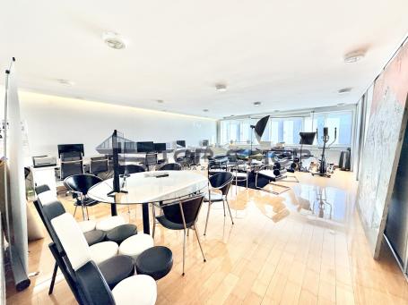 Črnomerec, Ilica, stan /poslovni prostor  s dva parkinga, 124.48m2