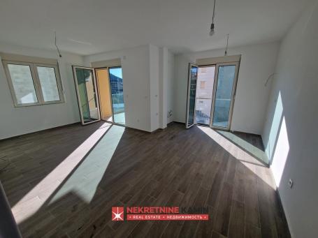 Dvosoban stan 74m2 u novogradnji, Bečići, Budva