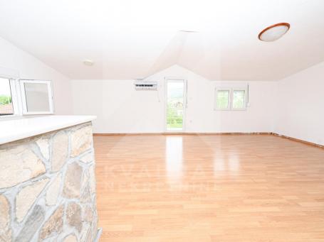 Izdavanje, Jednosoban stan, Podgorica, Vranići, 60m2