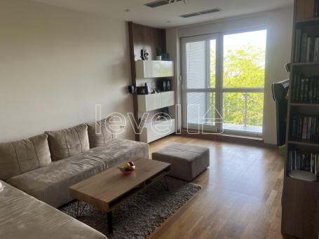 SREMSKA KAMENICA - CENTAR - 70.00 m2