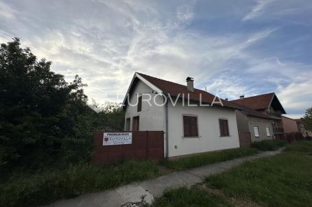 Vukovar, Borovo Naselje, kuća 59 m²