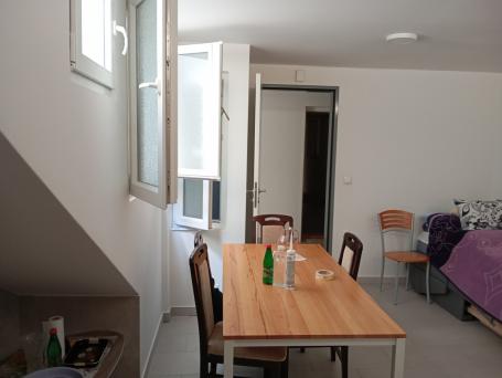 NOVO 1-soba ili P. P. 40m² Terasa Košutnjak Bazeni 