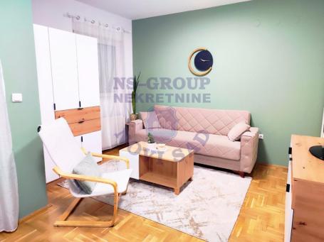 PREMIUM PONUDA – Stan-Kompletan luksuz u 29m² na Podbari!