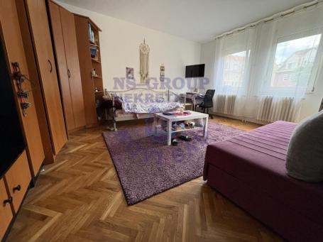 Jednosoban 33m2 Podbara