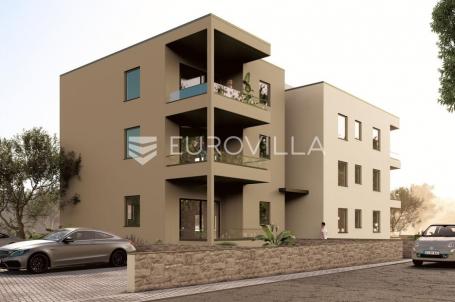 Vodice, moderna novogradnja, stan s pogledom na more, 300 m od mora, 2K2