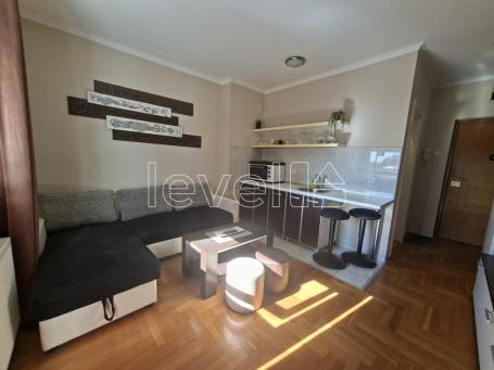 NOVI SAD - BULEVAR OSLOBOĐENJA - 23.00 m2