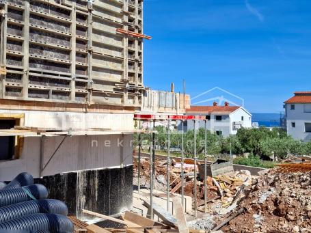 Okrug Gornji / otok Čiovo – S3 novogradnja s bazenom