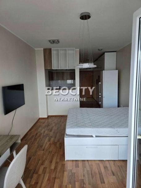 Novi Sad, Centar, Laze Kostića, 1.0, 36m2, 125000EUR