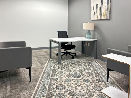 Privatne kancelarije za 1 osoba na lokaciji HQ IRIN Business Center