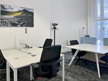 Kancelarija za 15 osobe na lokaciji Regus Kneza Mihaila