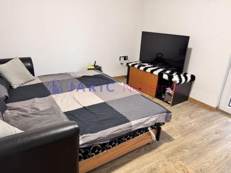 TOP PONUDA • Altina 49m2, miran kraj blizu prevoza i voza • 
