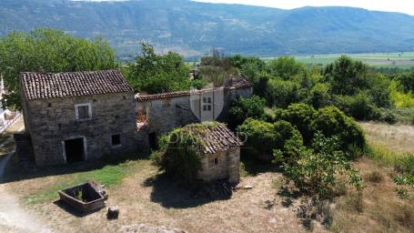 Istočna Istra, autohtona kuća za adaptaciju 