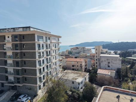 Prodaja jednosobnog stana 45.80m² u luksuznom kompleksu u izgradnji na atraktivnoj lokaciji – Bečići