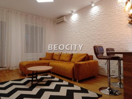 Novi Beograd, Blok 67a, (A blok)  - Uroša Martinovića, 1.0, 35m2, 600EUR Savada