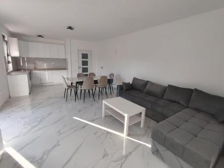 Zemun polje, 50m2