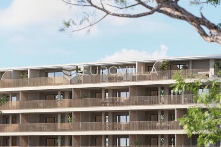 Istra, Umag, moderan jednosoban stan s velikom terasom, S112